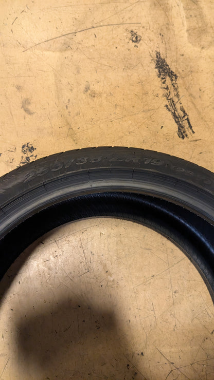 PIRELLI P ZERO MERCEDES BSW P 255 35 19 96Y XL UHP TIRE 2390100