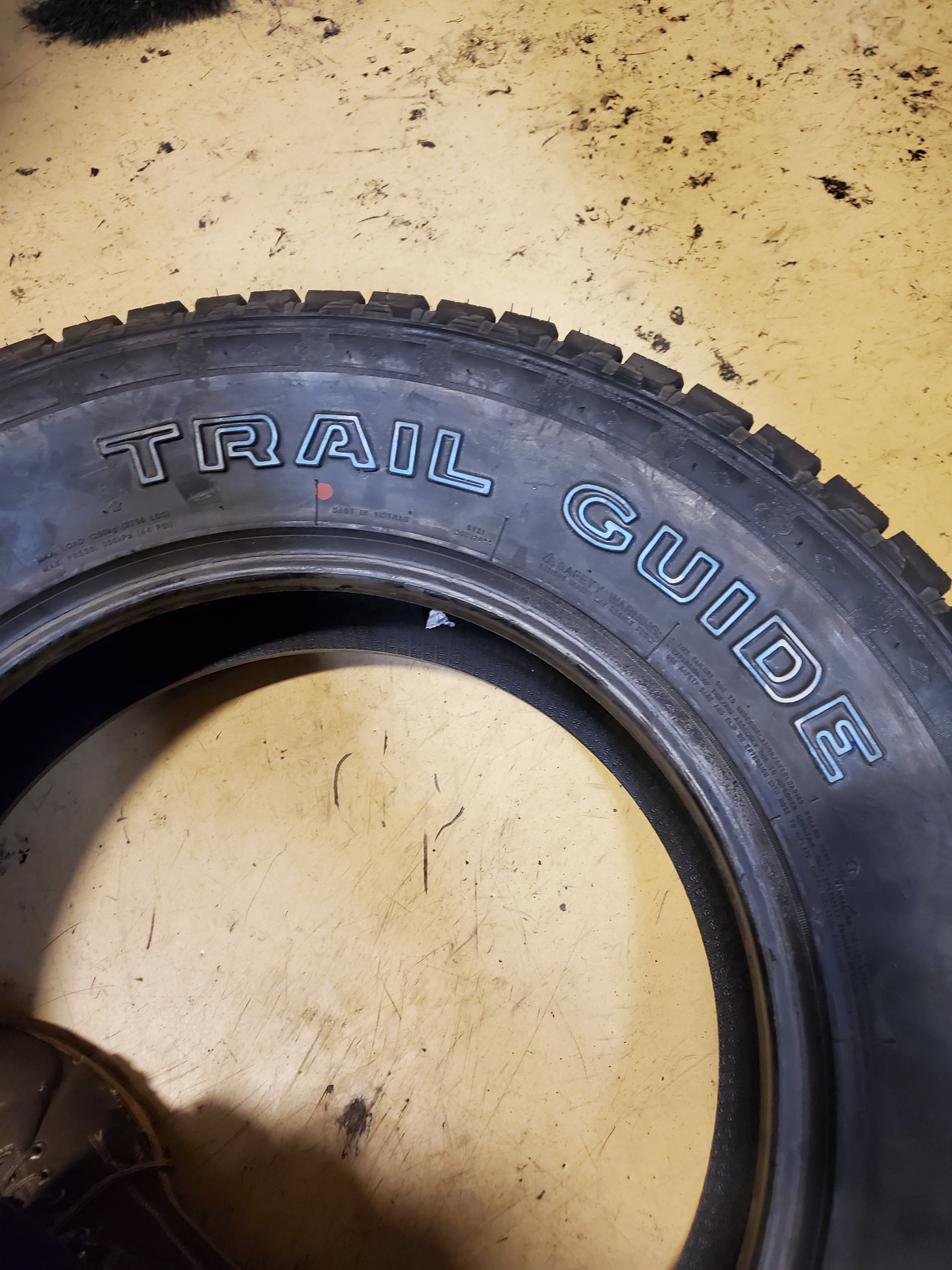 (KSL ONLY) 4 TRAIL GUIDE ALL TERRAIN OWL P 275 65 18 116T ALL TERRAIN TIRES TGT63