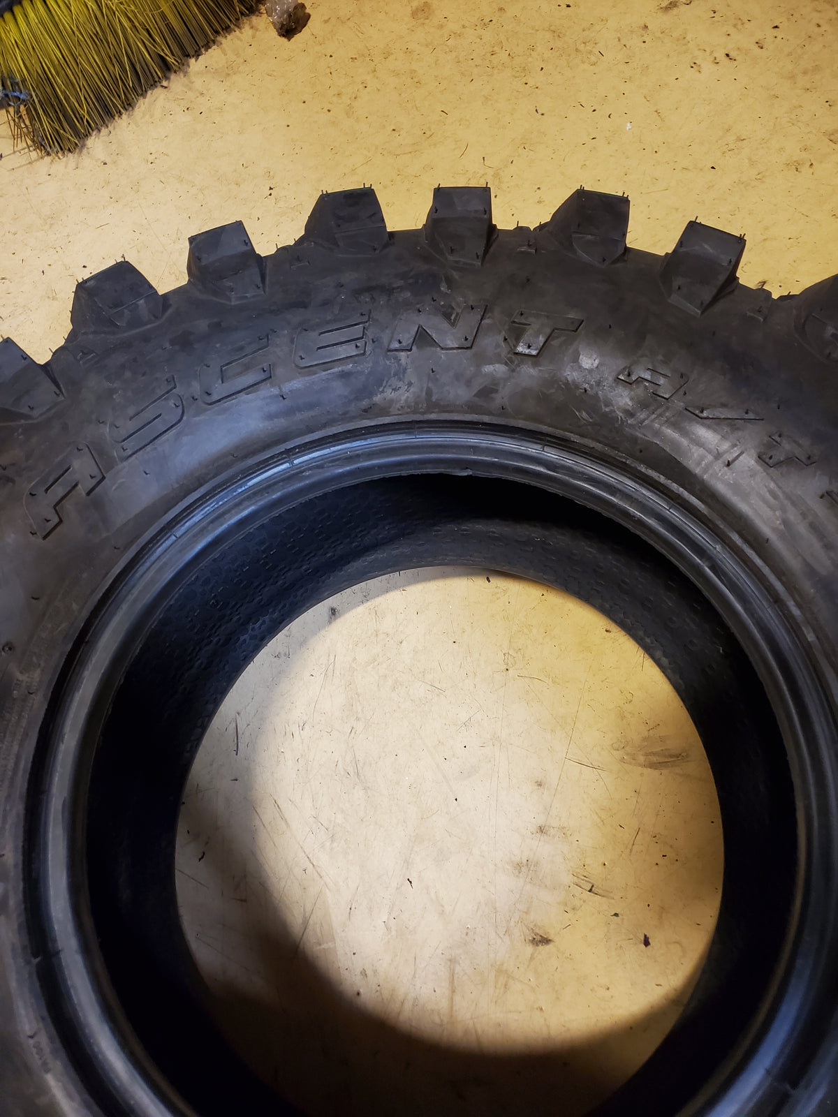 FALCON RIDGE ASCENT A/T BSW 32 10 15 94J  ATV/UTV TIRE 8010065