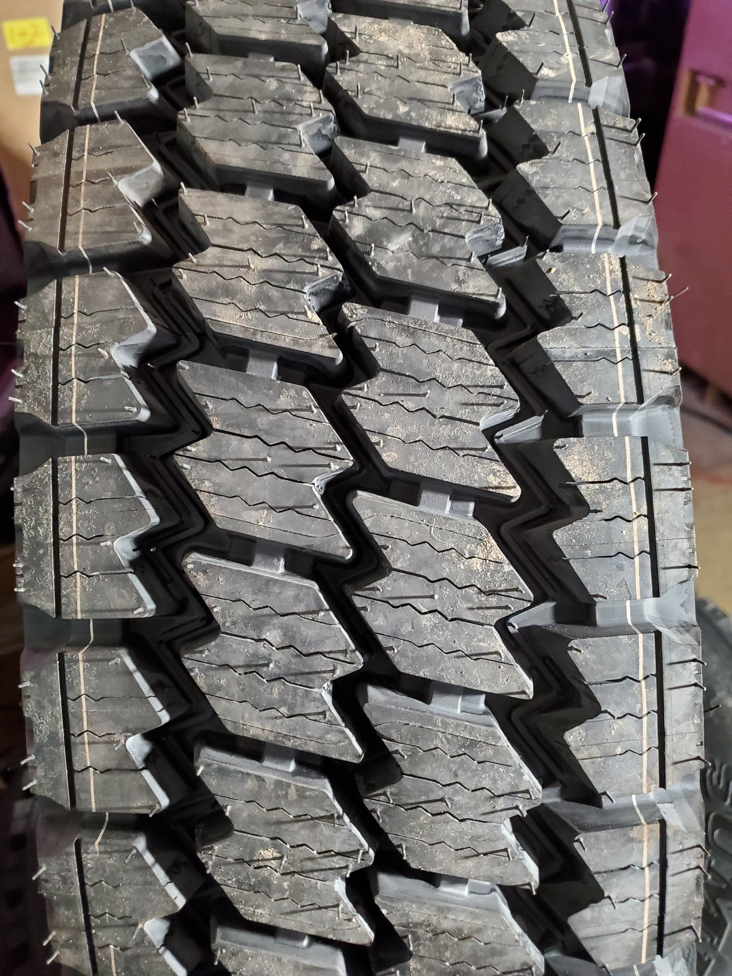 MICHELIN AGILIS HD GRIP BSW LT 225 70 19.5 128/126N 14PLY ALL POSITION TIRE 79805
