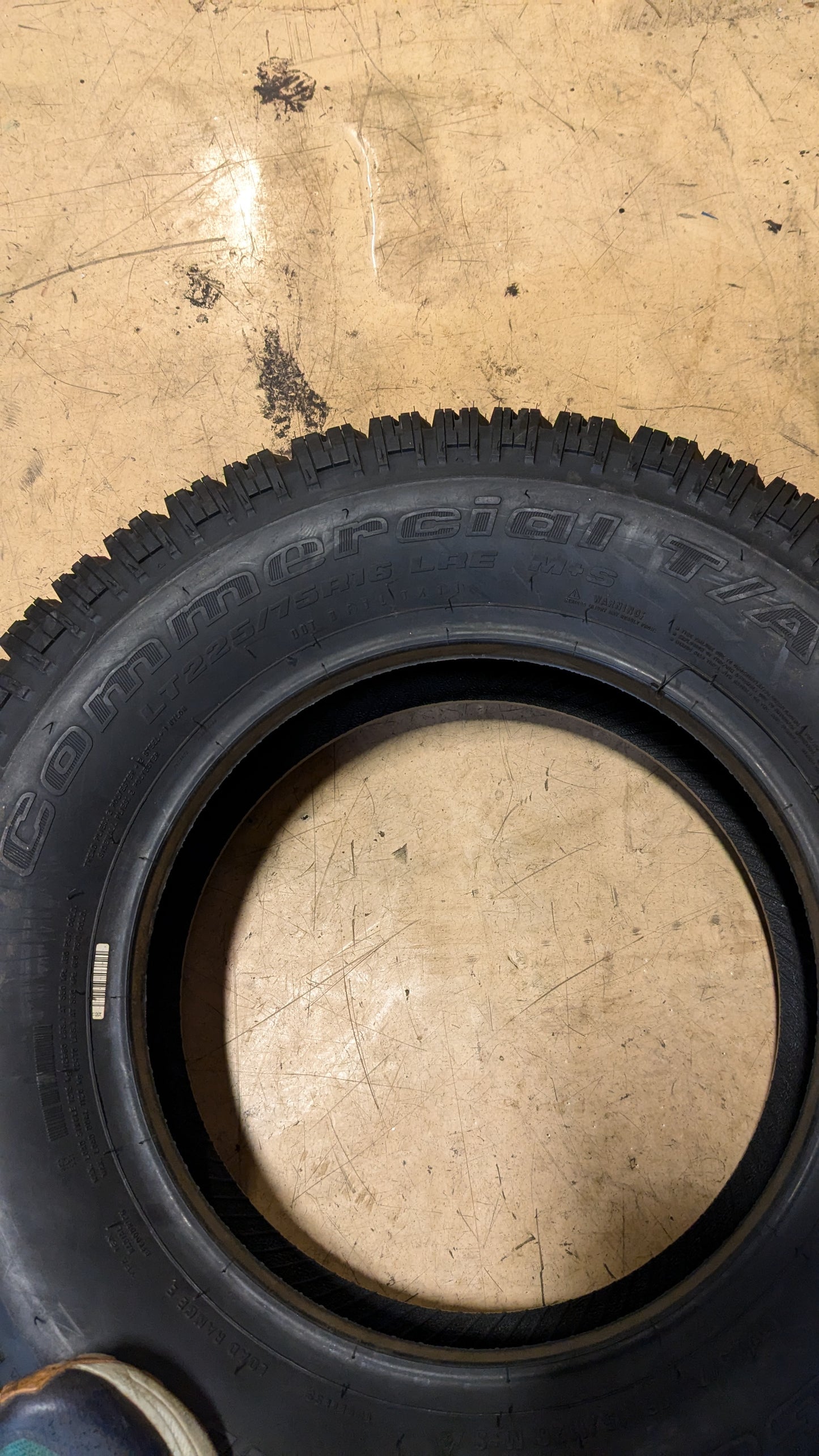 NOS BFGOODRICH COMMERCIAL T/A TRACTION BSW LT 225 75 16 115/112Q 10PLY 72846