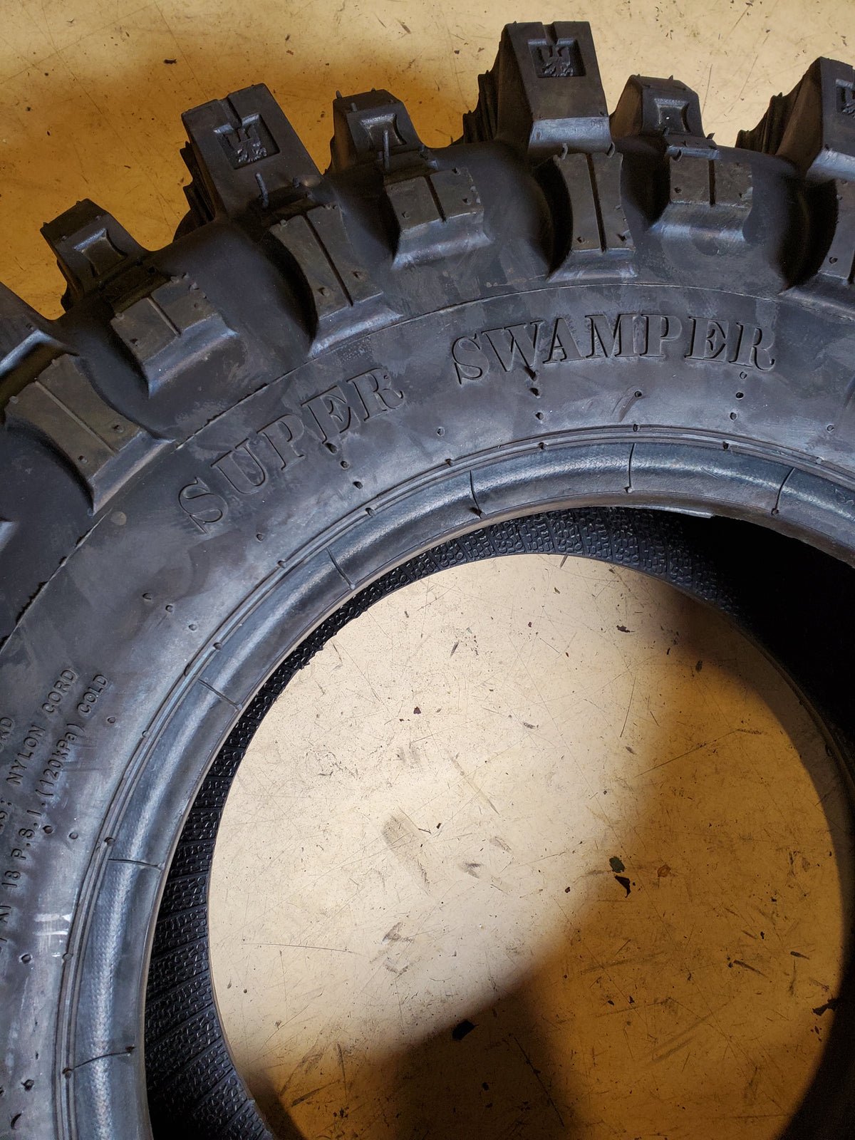 SUPER SWAMPER BOGGER BSW AT 31 9.5 15 ATV/UTV TIRE BAU952