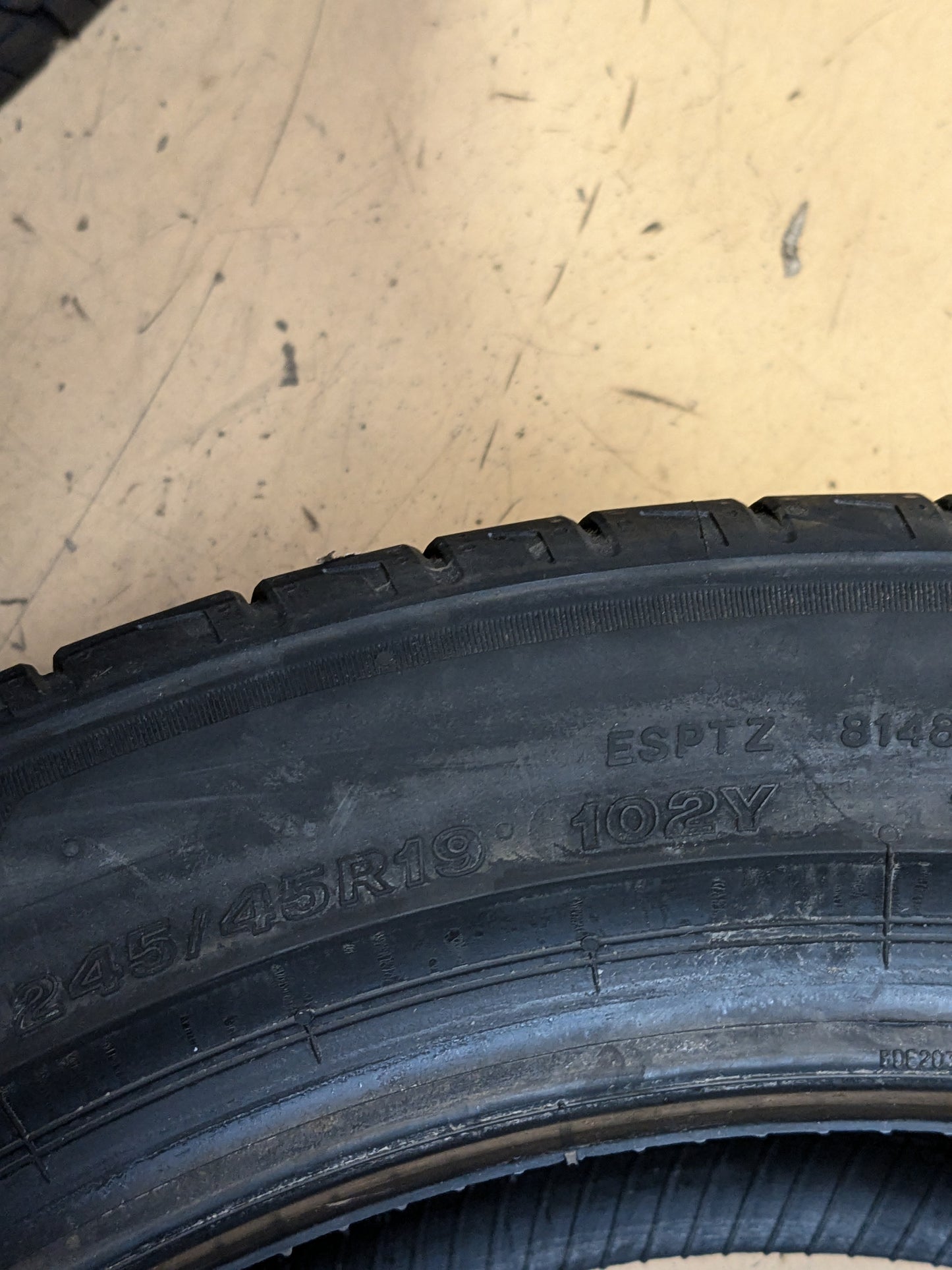 2 BRIDGESTONE POTENZA SPORT P 245 45 19 102Y SL PERFORMANCE SUMMER TIRES 008120