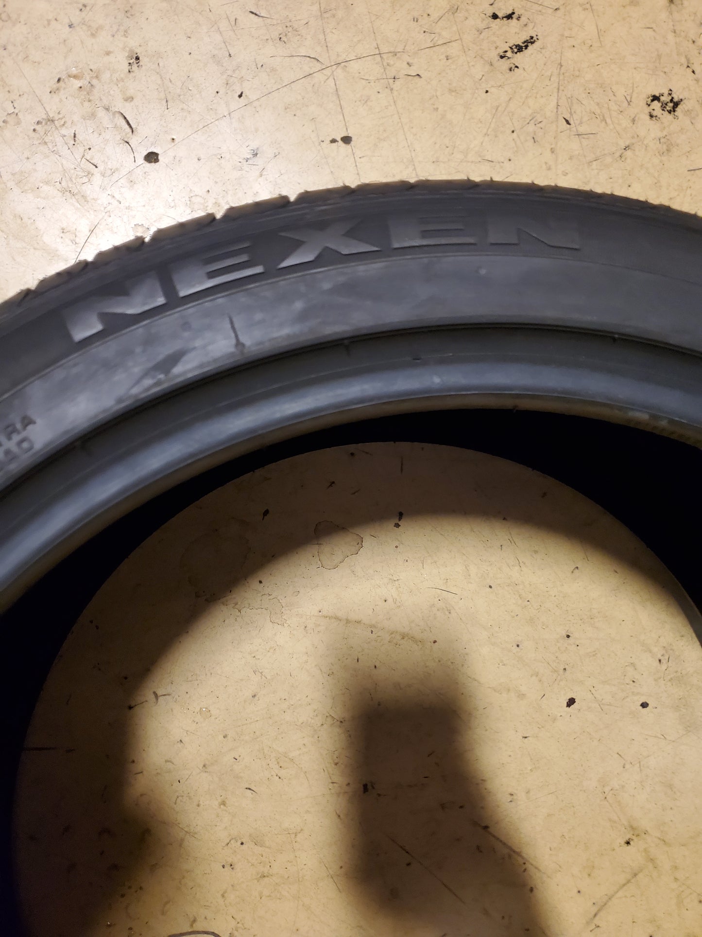 NOS NEXEN NFERA SU1 BSW P 235 40 18 95Y XL UHP TIRE 12302NXK