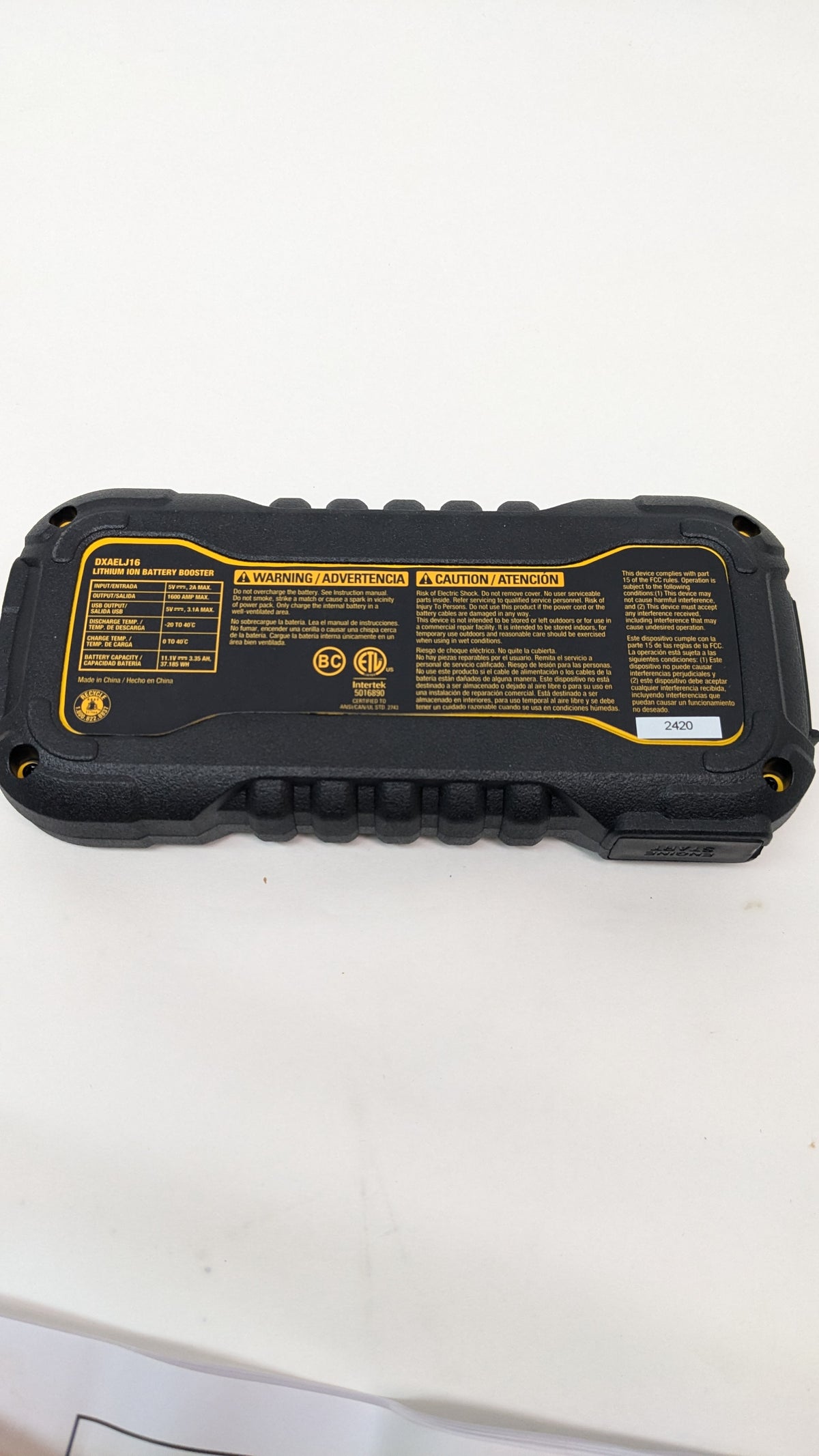 DEWALT DXAELJ16 1600 PEAK AMP JUMP STARTER BATTERY BOOSTER WITH USB POWER STATION
