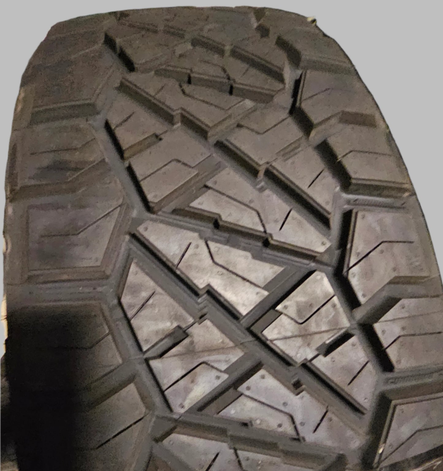2 NITTO RIDGE GRAPPLER LT 275 55 20 120/117Q  LRE 10PLY ALL SEASON TIRES 217330
