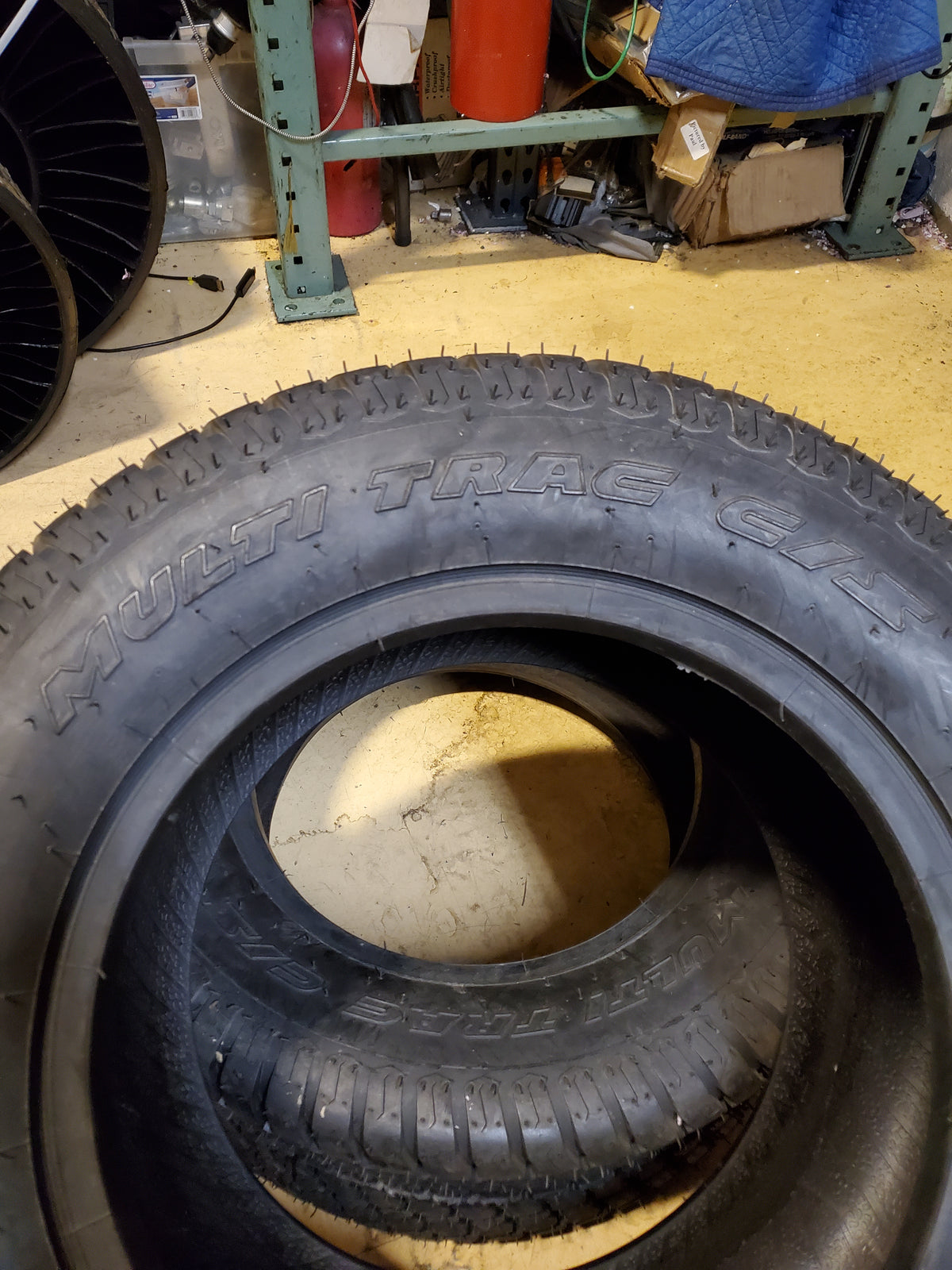 CARLISLE MULTI TRAC C/S BSW 27 10.5 15 102B 8PLY LAWN MOWER TIRE 560371