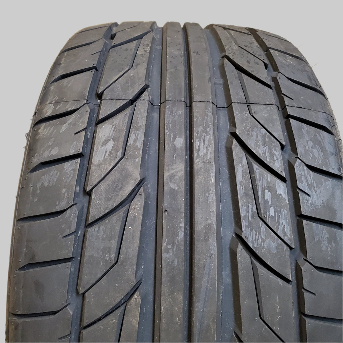 NITTO NT555 G2 P 285 35 19 103W XL ULTRA HIGH PERFORMANCE TIRE 211190