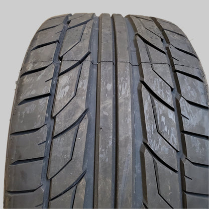 NITTO NT555 G2 P 285 35 19 103W XL ULTRA HIGH PERFORMANCE TIRE 211190