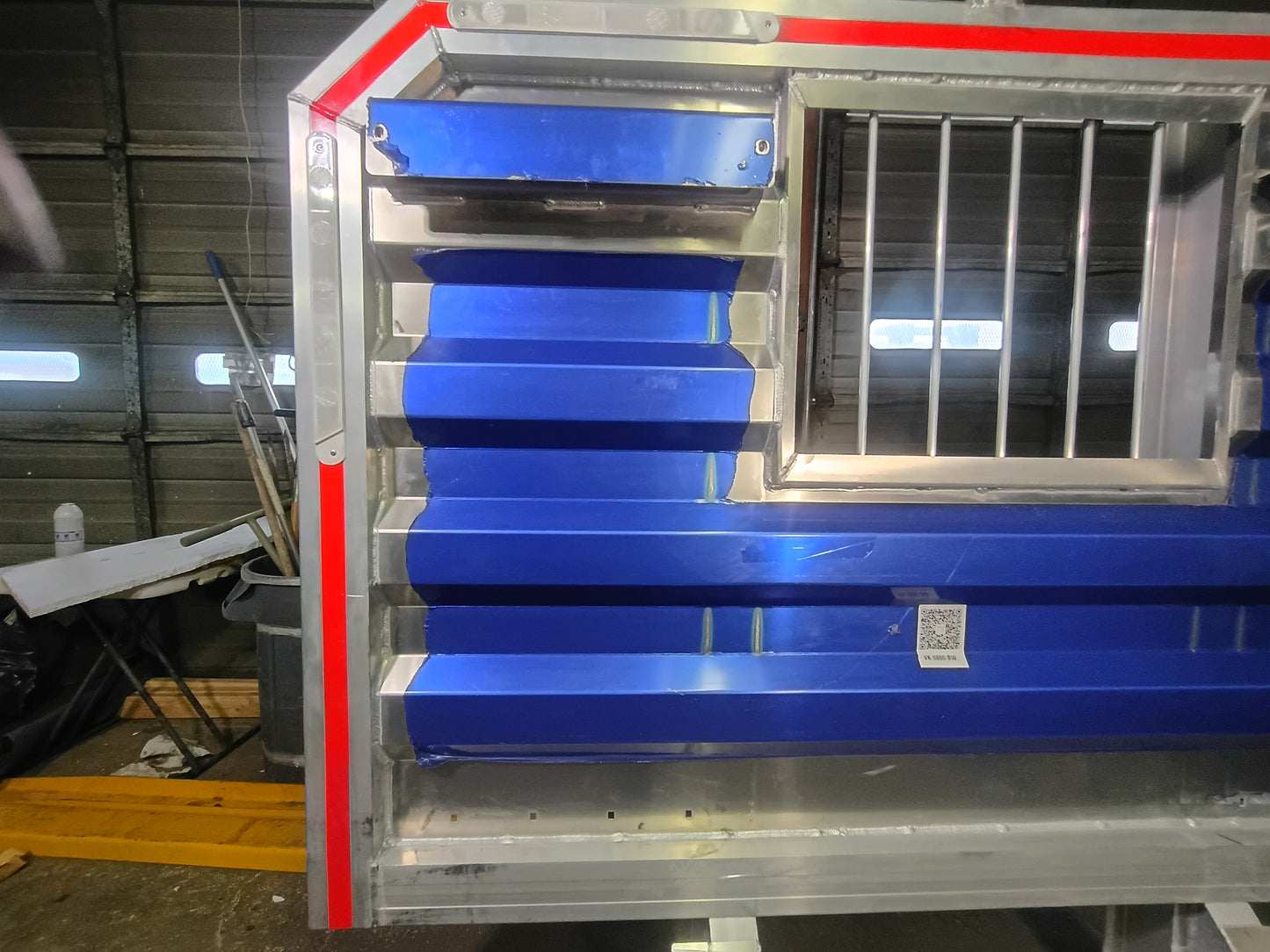 VIKING SLEEPER CAB RACK W/2 CHAIN HANGER & FULL TRAY ( 68" X 80" )