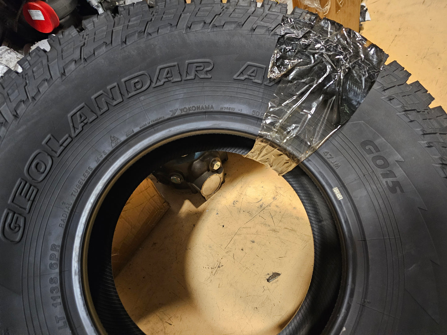 2 NOS YOKOHAMA GEOLANDAR AT G015 BSW LT 32 11.5 15 113S LRC 6PLY TIRES 110101626