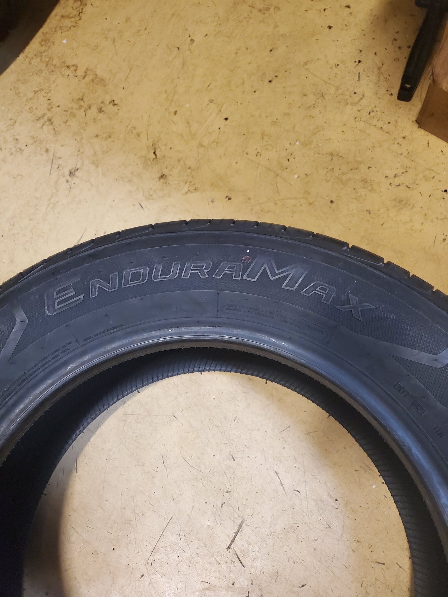 COOPER DISCOVERER ENURAMAX P 225 65 17 102H ALL WEATHER TIRE 166240007