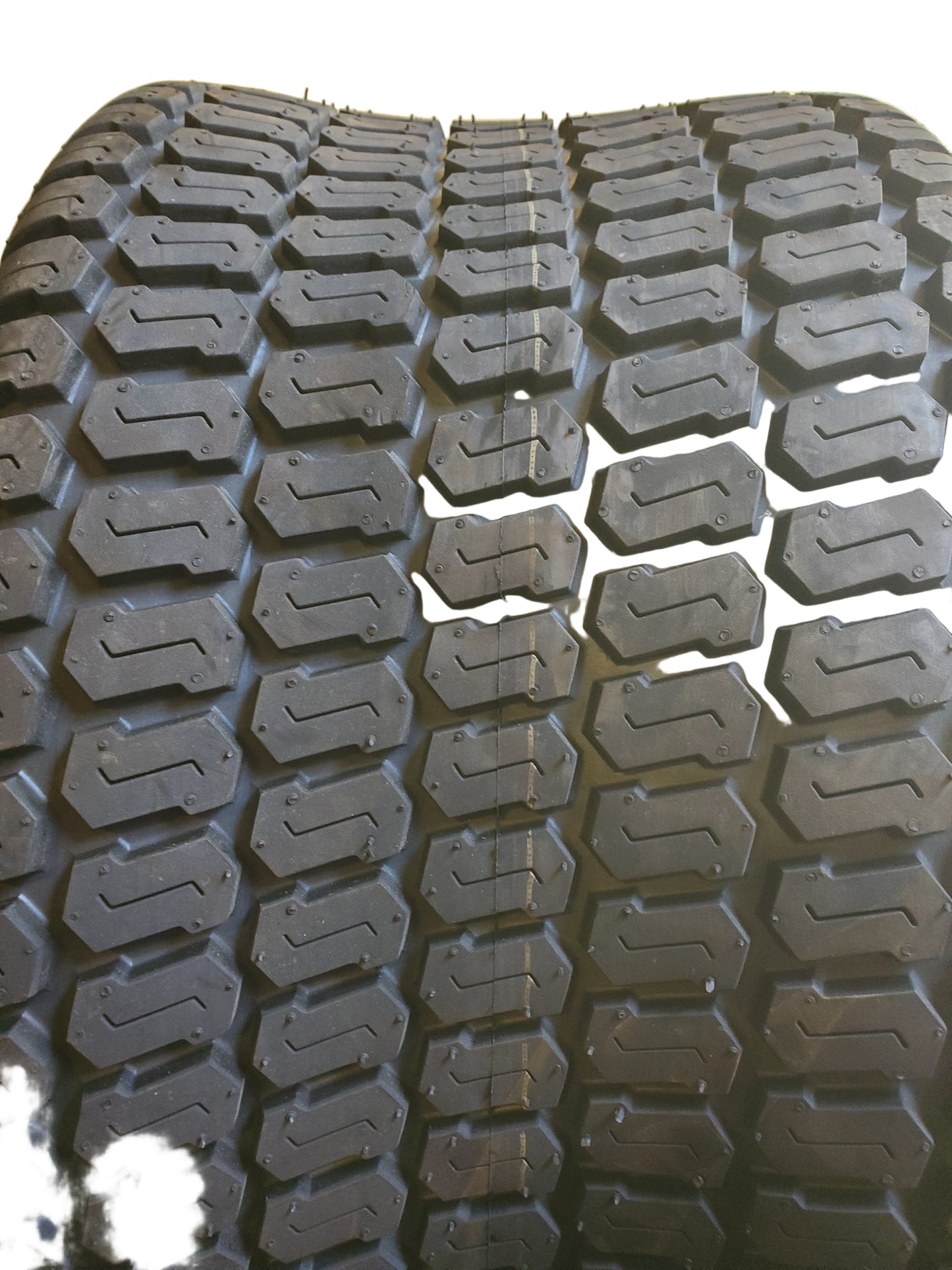 RUBBERMASTER 109A6 BSW 24 12 12 6PLY LAWN TIRE RM241212
