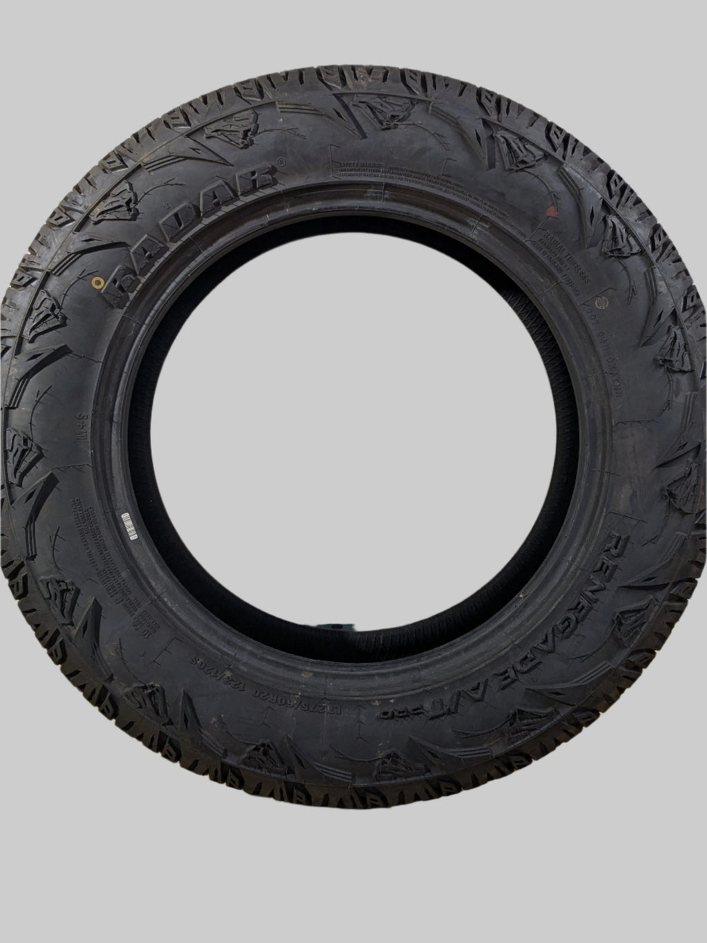 RADAR RENEGADE A/T PRO BSW LT 275 60 20 123/120S LRE 10 PLY TIRE RACSTH0014