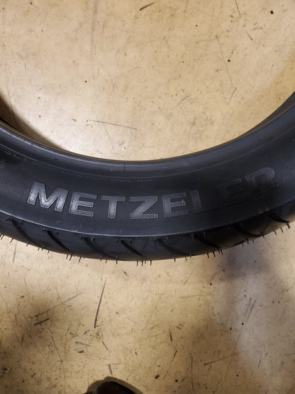 METZELER ME 888 MARATHON ULTRA 110 90 18 61H FRONT MOTORCYCLE TIRE 2703800