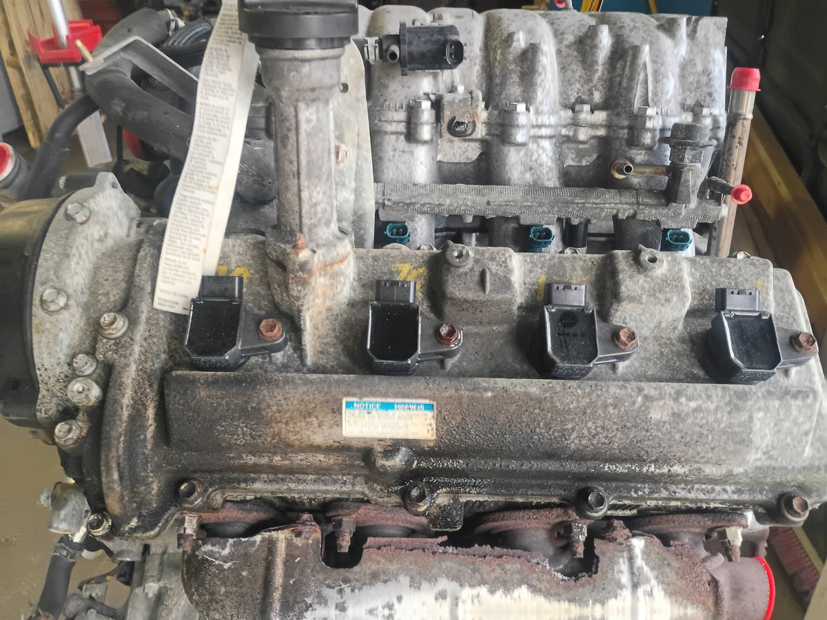 USED GENUINE ENGINE MOTOR 01-04 TOYOTA 4.7L V8 2UZ-N83FC