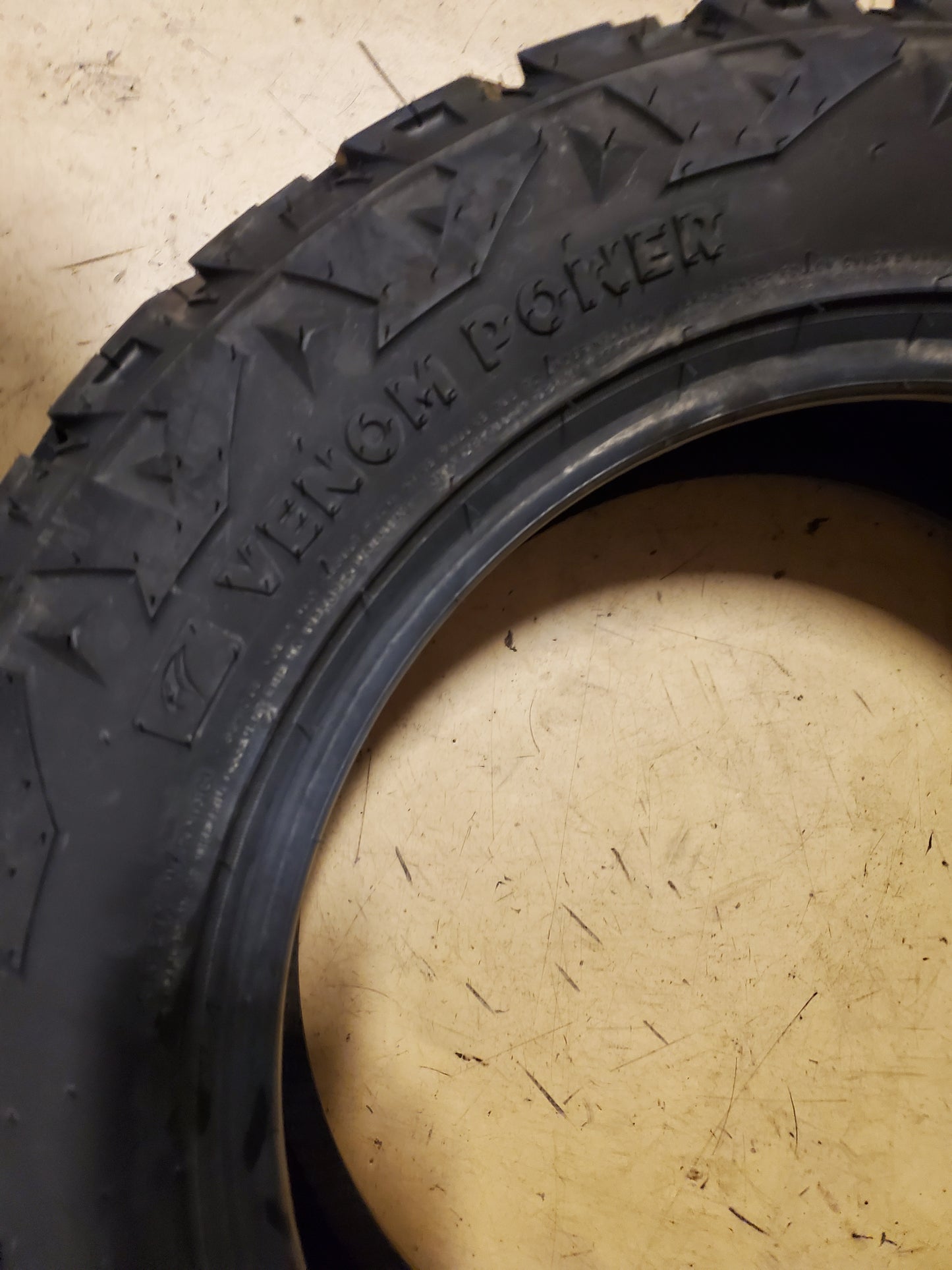 VENOM POWER TERRA HUNTER X/T BSW P 245 60 18 109H XL RUGGED TIRE TVPXT75