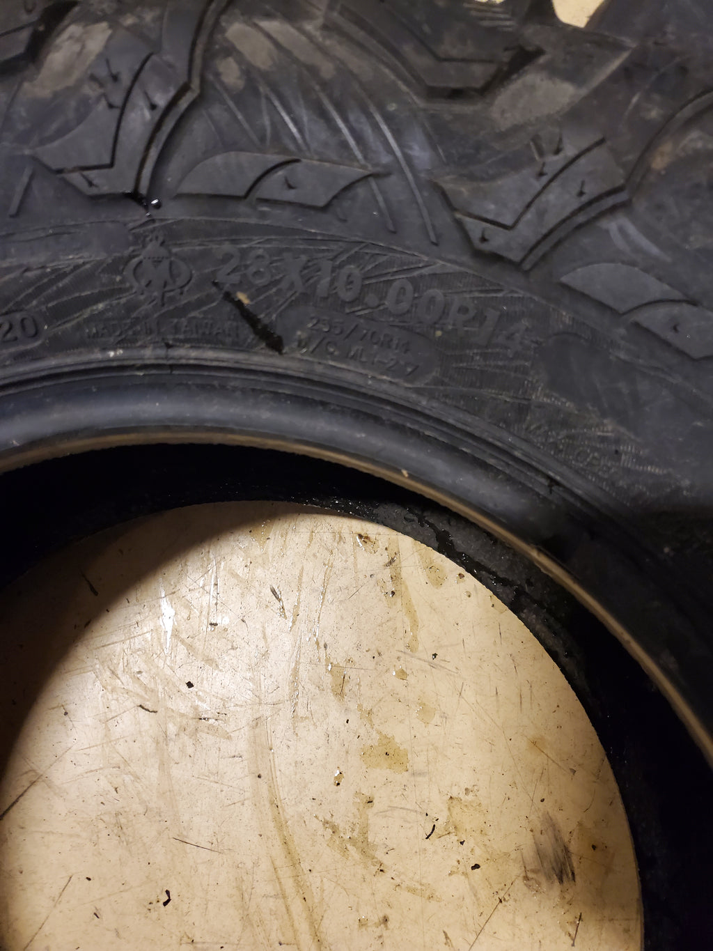 NOS MAXXIS ML1 CARNIVORE BSW 28 10 14 8PLY ATV/UTV TIRE TM00105300
