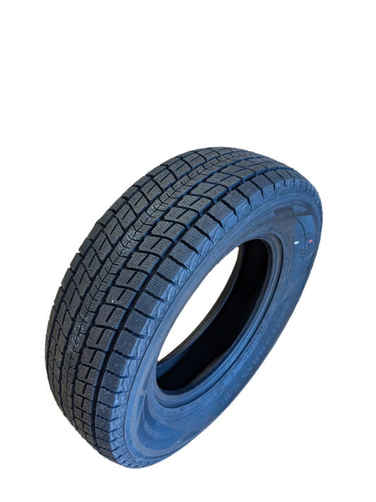 DUNLOP WINTER MAXX SJ8 BSW P 235 70 16 106R WINTER TIRE 290124103