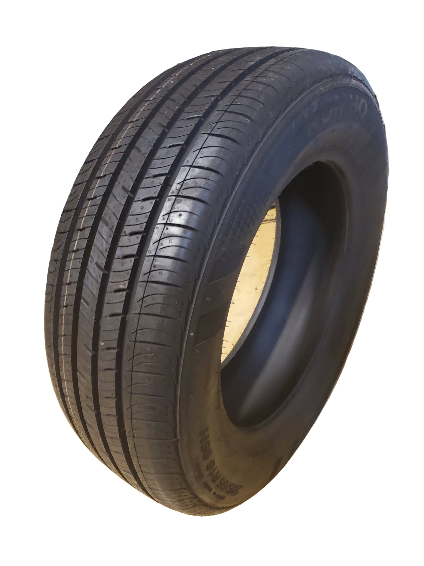 KUMHO SOLUS TA31 BSW P 205 65 16 95H ALL SEASON TIRE 2171893