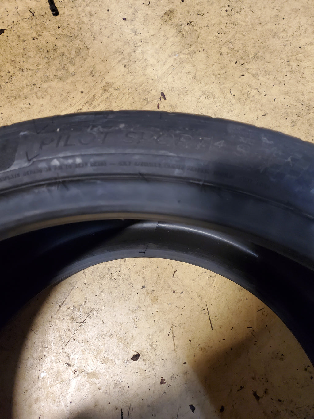 MICHELIN PILOT SPORT 4S BSW P 305 30 20 99Y UHP TIRE 00380