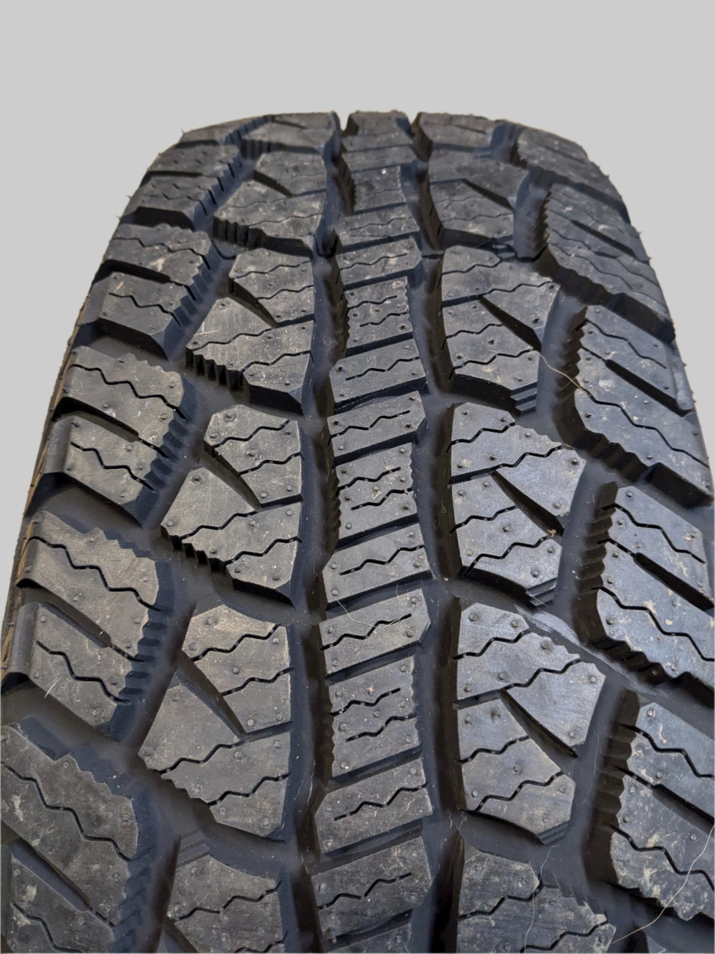 FINALIST TERRENO A/T BSW P 265 70 17 115T SL ALL TERRAIN TIRE LLSUV041