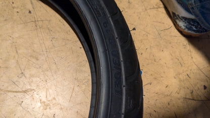 MICHELIN COMMANDER 3 TOURING BSW P 130 60 19 61H FRONT MOTORCYCLE 281282