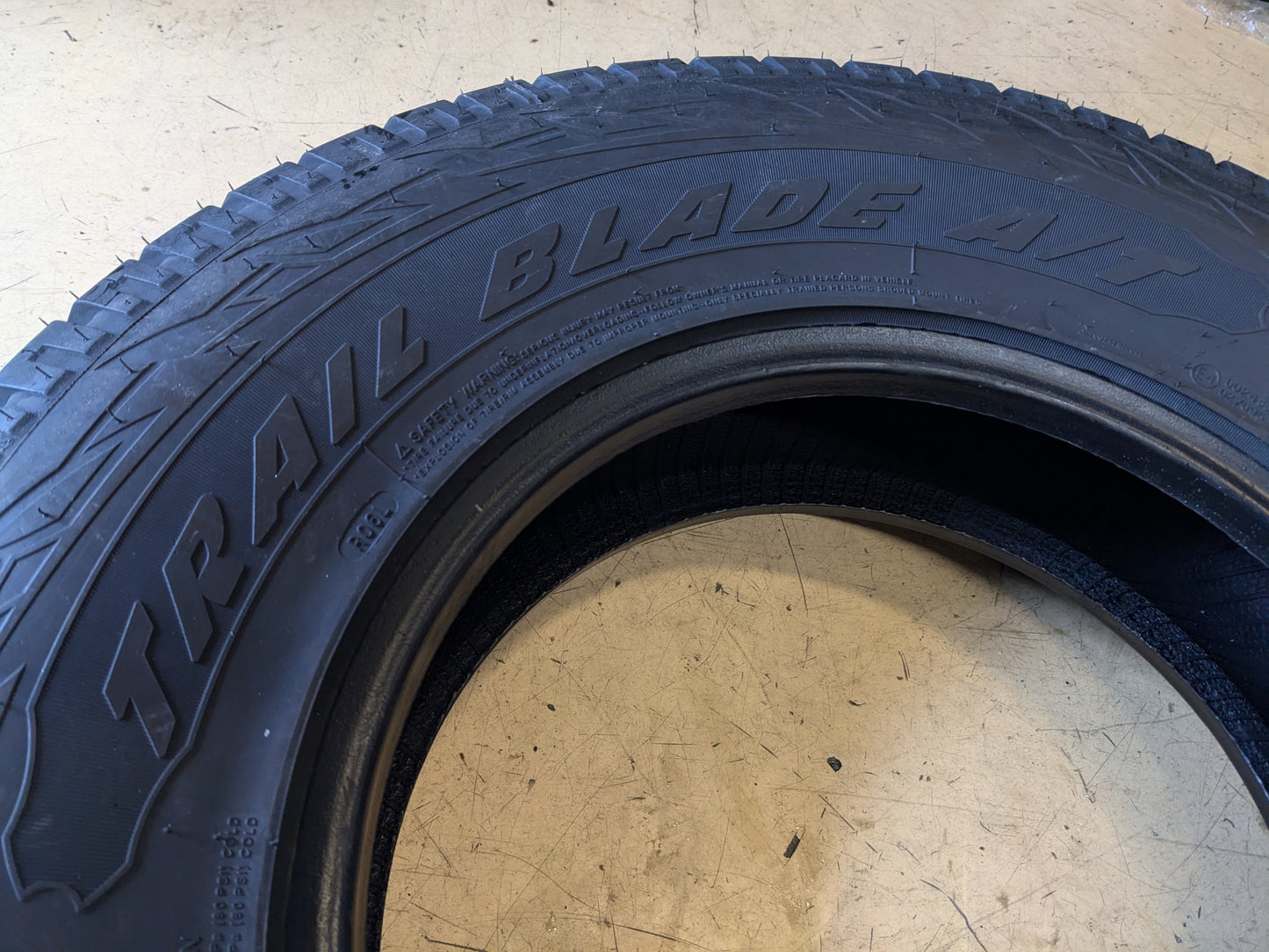 2 ATTURO TRAIL BLADE A/T LT 265 70 17 121/118S E ALL TERRAIN TIRE TBATI0041287