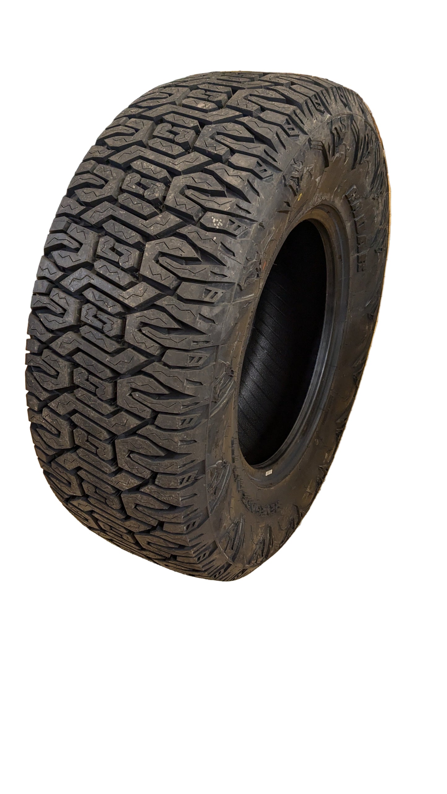 RADAR RENEGADE A/T PRO BSW LT 35 12.5 18 123R 10PLY ALL TERRAIN TIRE RACSTH0008
