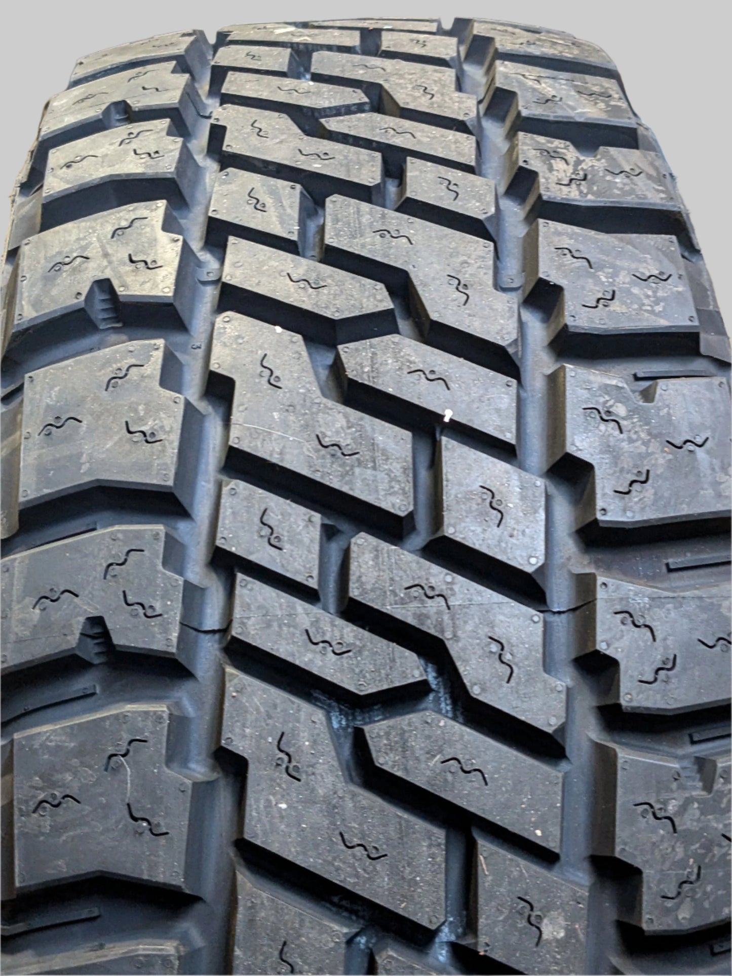 MICKEY THOMPSON BAJA LEGEND EXP RWL LT 295 70 17 121/118Q LRE 10 PLY TIRE 90000067180 ALL TERRAIN