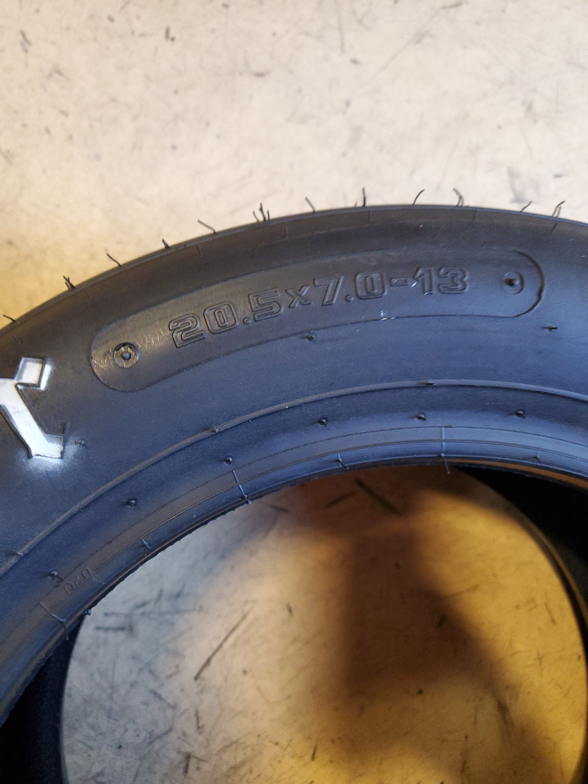 HOOSIER MG-4 BSW  20.5X7.0-13 DRAG TIRE 43164R20