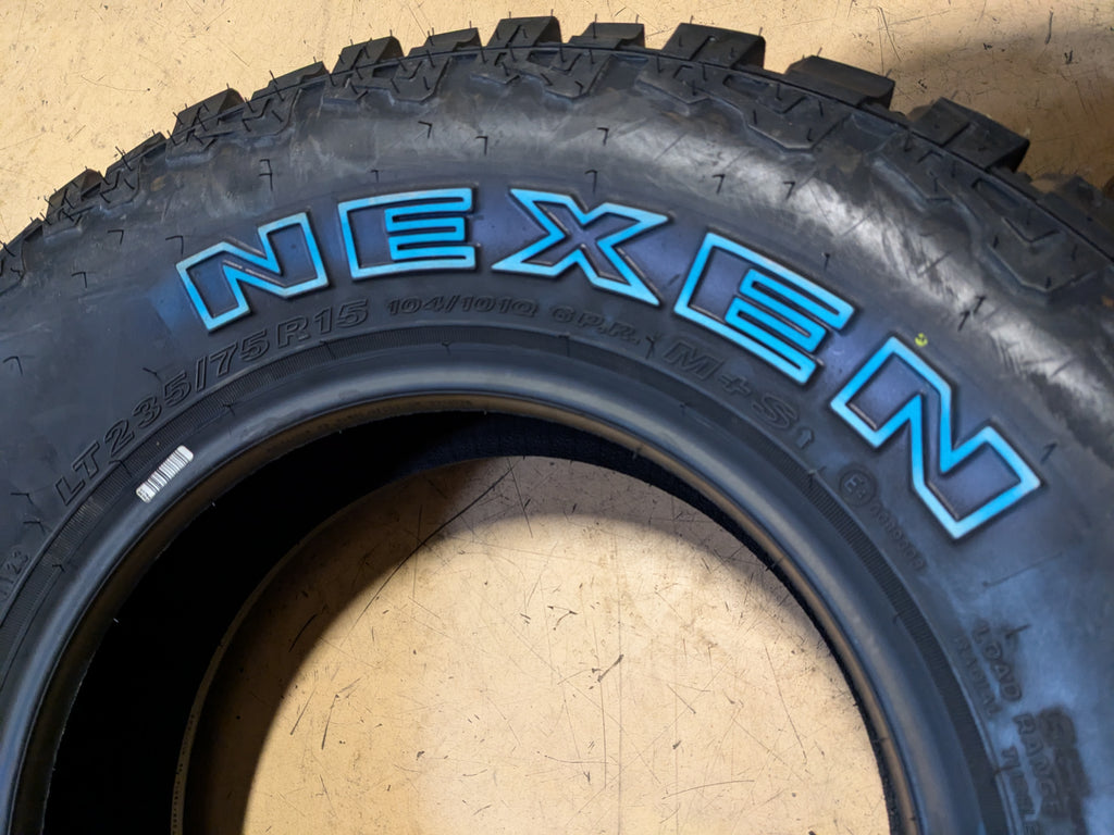 2 NEXEN ROADIAN MT OWL LT 235 75 15 104/101Q 6PLY MUD TERRAIN TIRE 10667NXK