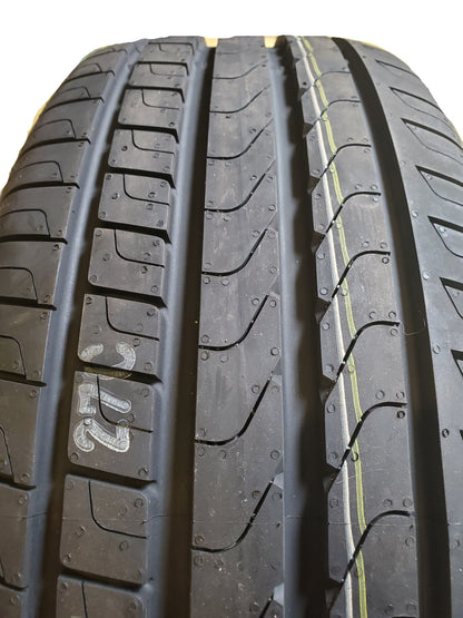 PIRELLI CINTURATO P7 BSW PIRELLI 225 55 17 97Y UHP TIRE 2661800