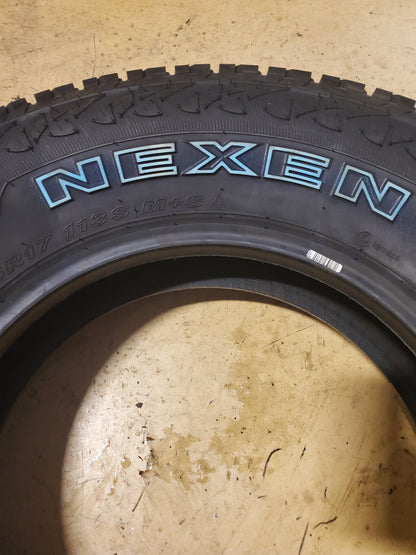 NOS NEXEN ROADIAN A/T PRO RA8 OWL P 255 75 17 113S ALL TERRAIN TIRE 16060NXK