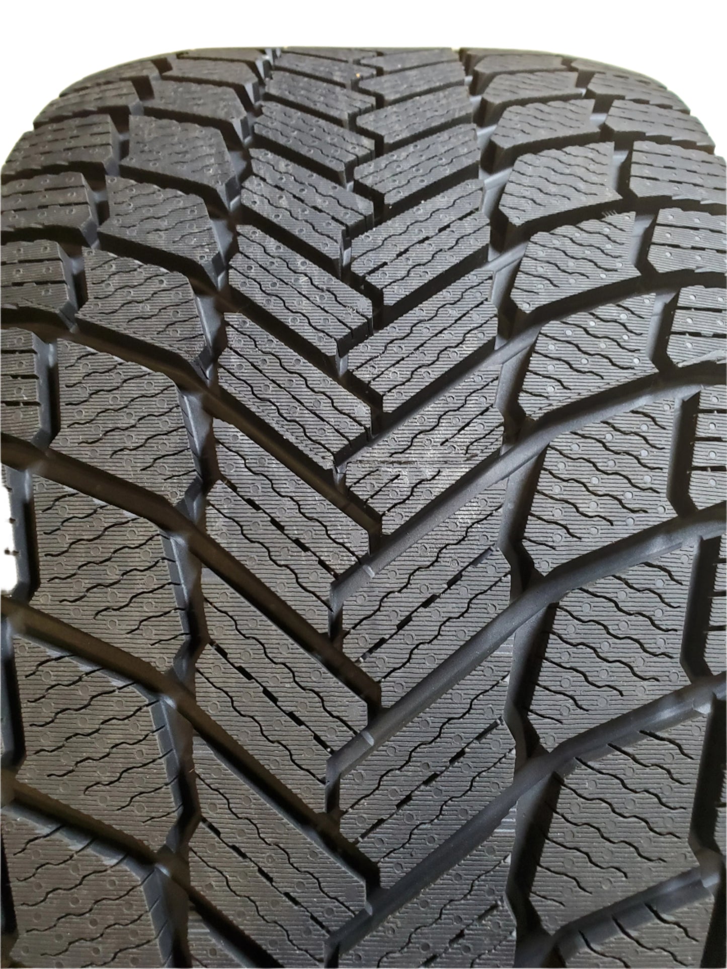 MICHELIN X-ICE SNOW BSW P 245 40 18 97H XL WINTER TIRE 00388