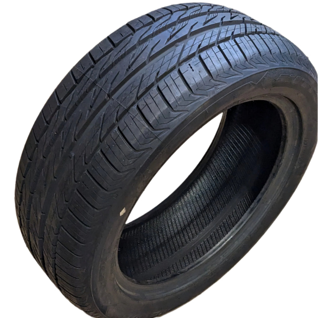NITTO MOTIVO BSW P 225 50 17 98W XL UHP TIRE 210020
