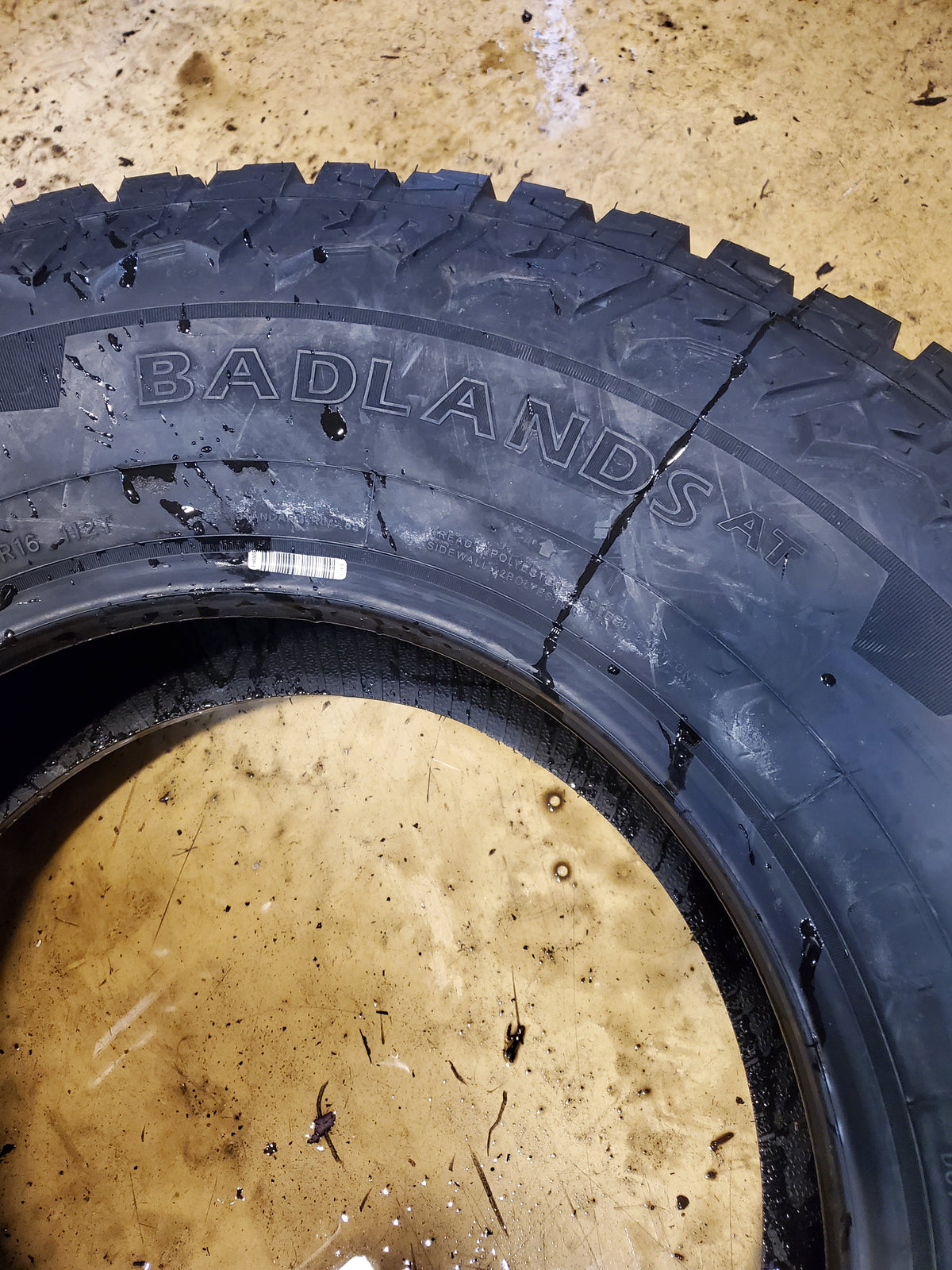 ACCELERA MASTERTRACK BSW BADLANDS AT P 265 70 16 112T TIRE MASTAT005