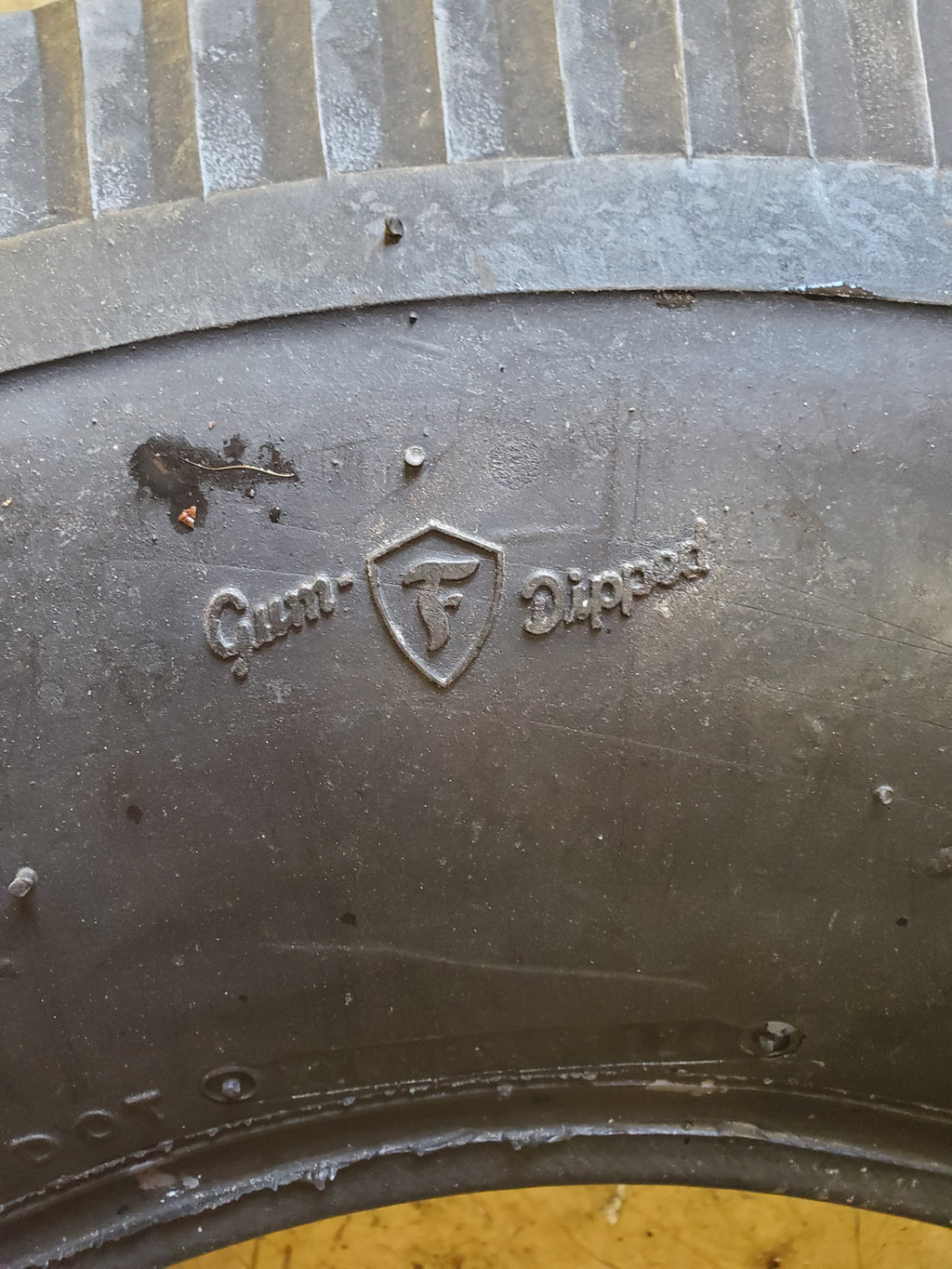 FIRESTONE GUM DIPPED WW 7.50-16 8PLY VINTAGE COKER TIRE 682310