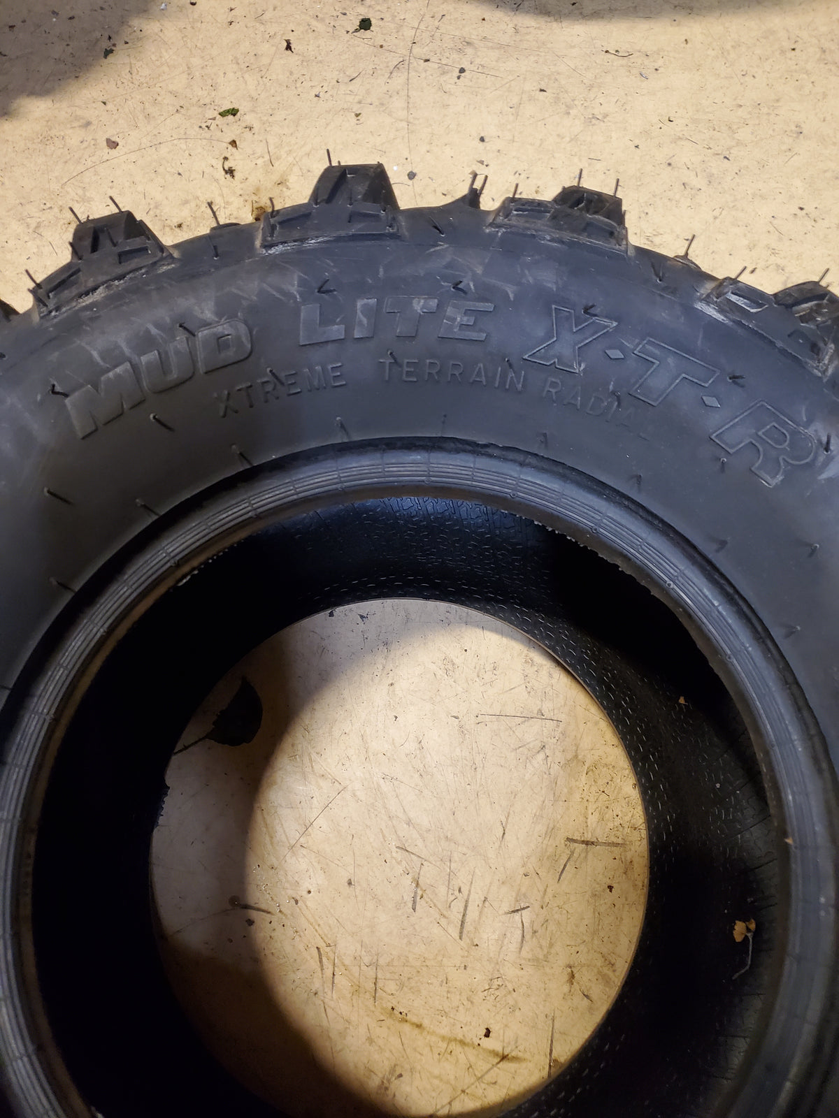 USED ITP MUD LITE XTR BSW  26 11 12 80F 6PLY ATV/UTV TIRE 560388