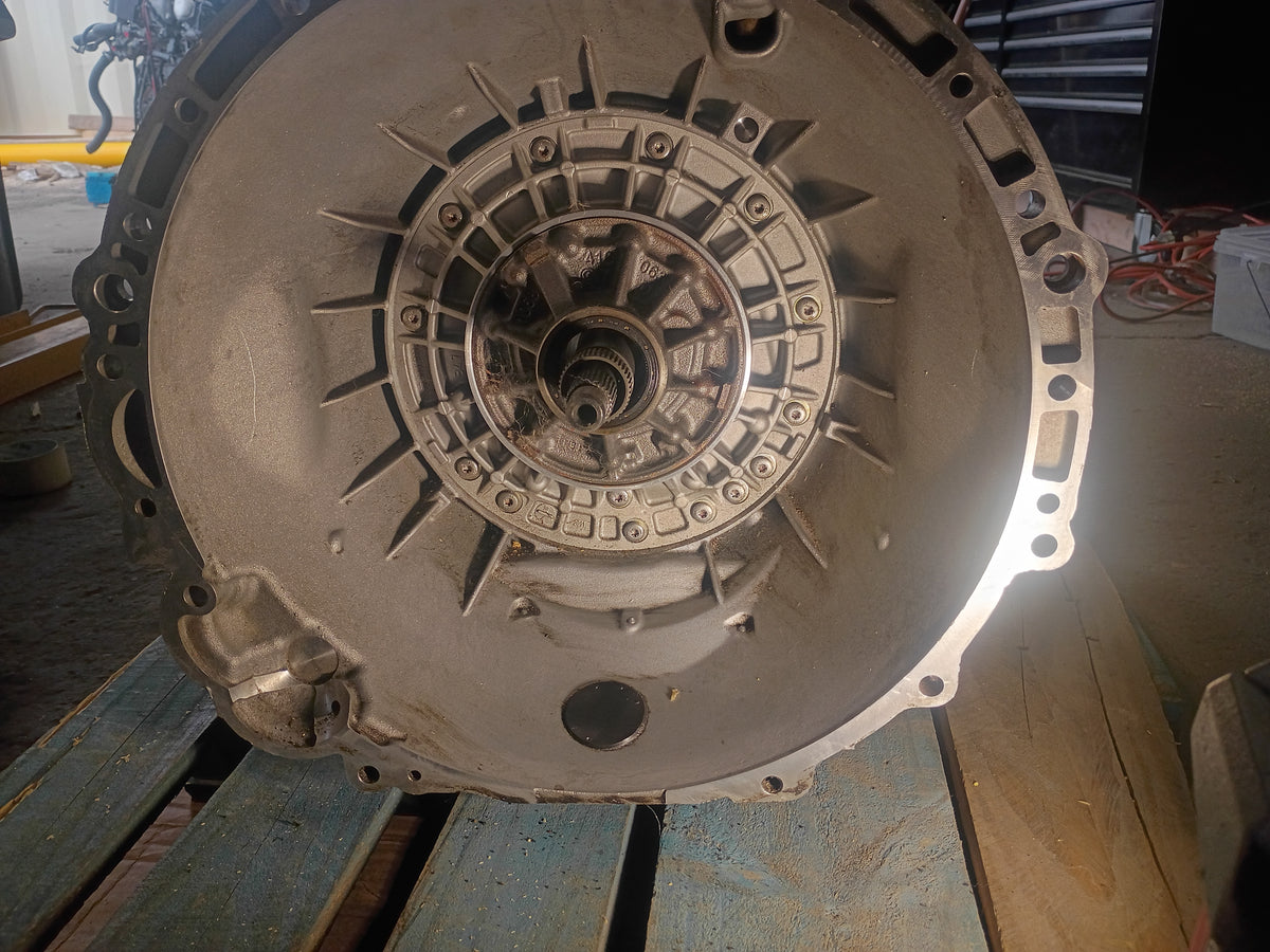 USED TRANSMISSION ASSY. 10-12 XF XJ 5.0 AUTOMATIC 9X23-7000-CE