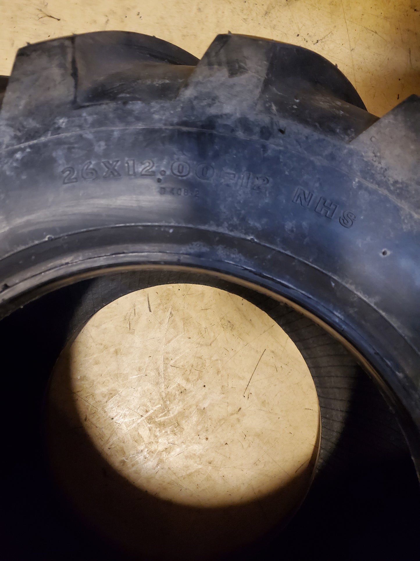 DEESTONE D408 BSW  26 12 12 TRACTOR TIRE DS5324