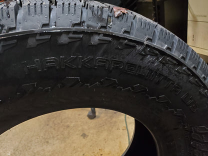 2 NOKIAN HAKKAPELIITTA LT 3 EV BSW LT 275 70 18 125/122Q 10PLY WINTER TIRE TS32404