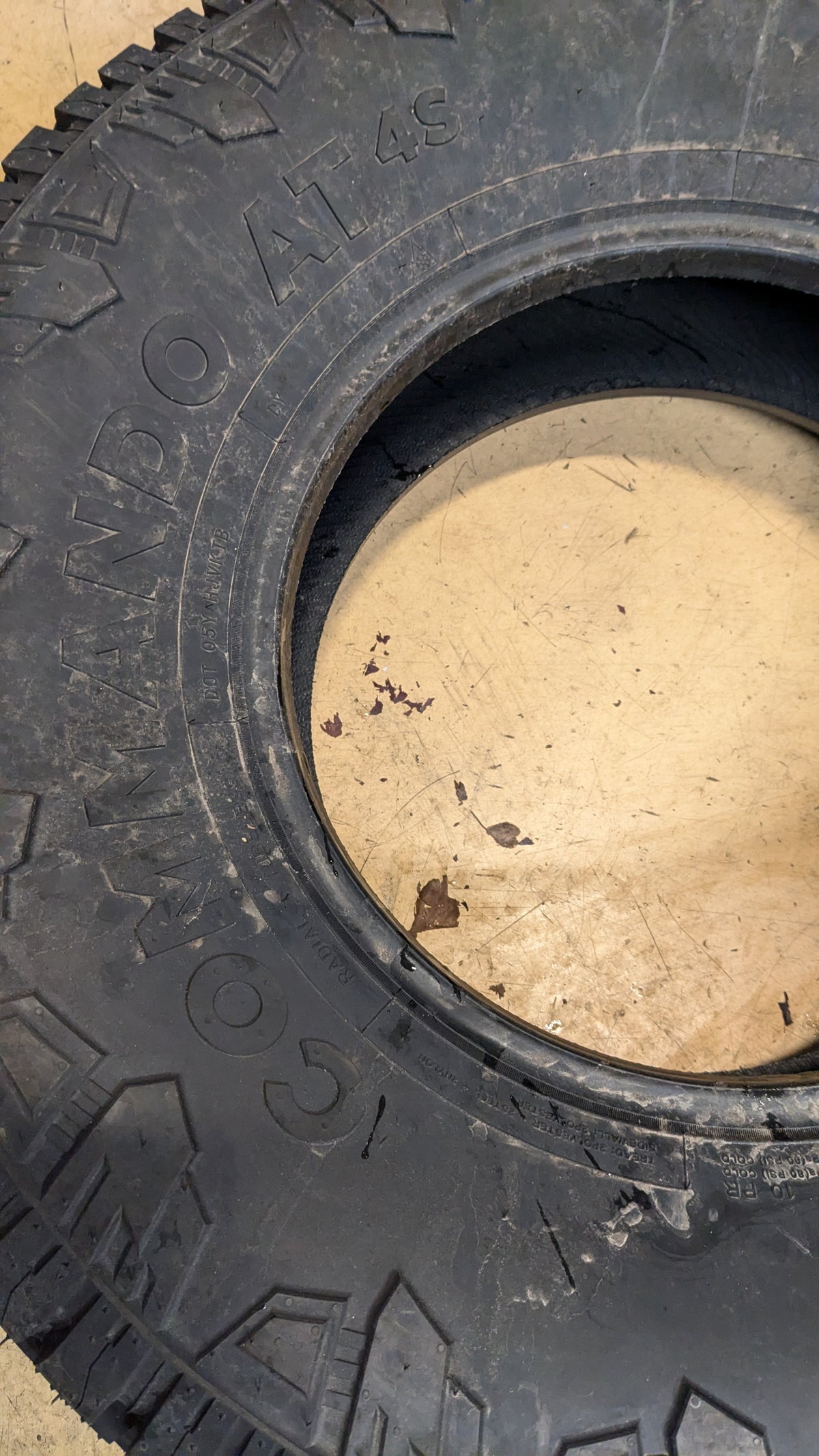 NATIONAL COMMANDO AT4S BSW LT 285 75 16 126/123R 10PLY ALL TERRAIN TIRE NLT68