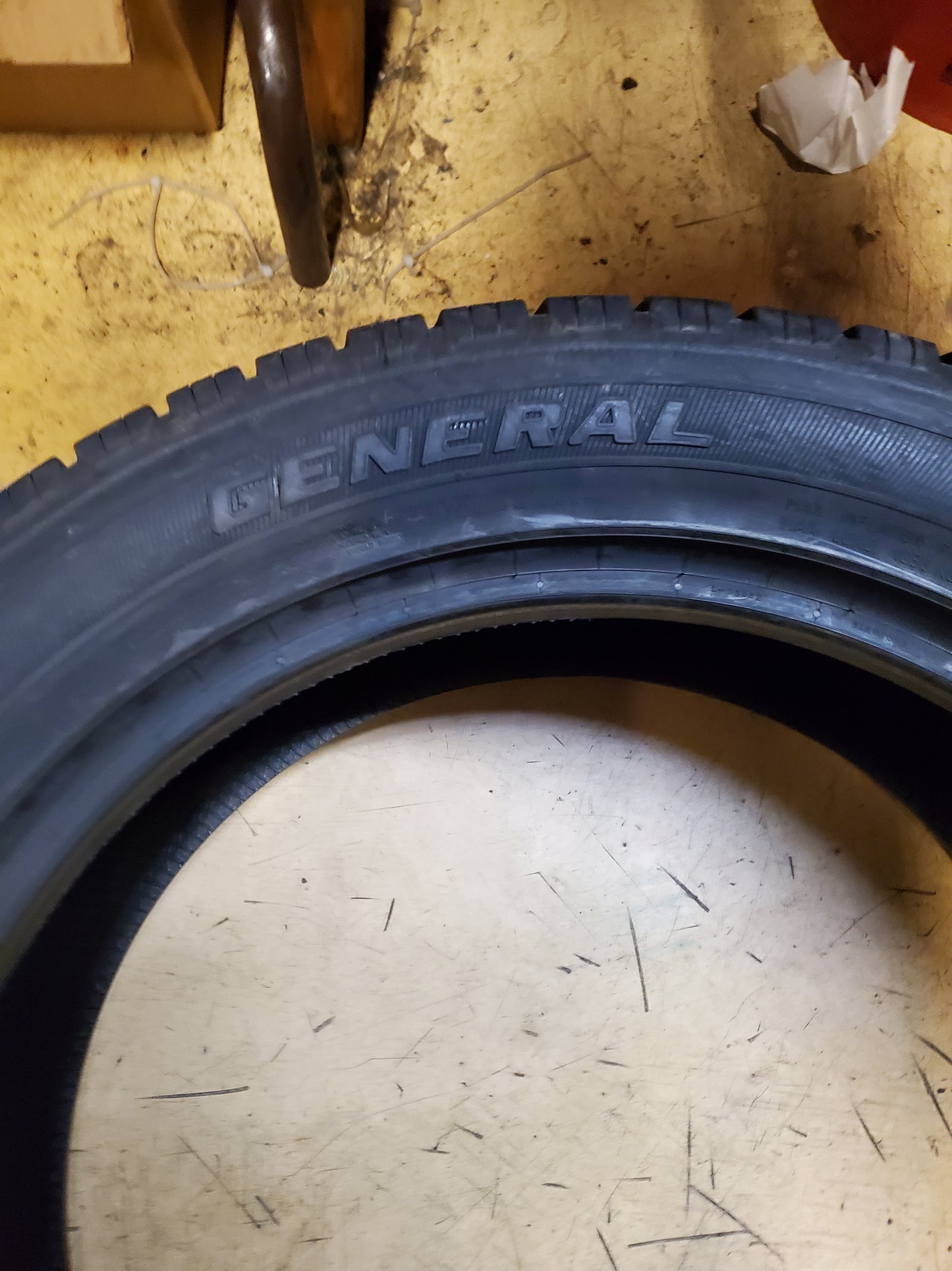 GENERAL GRABBER HTS60 BSW P 255 50 20 109H XL ALL SEASON TIRE 04509240000