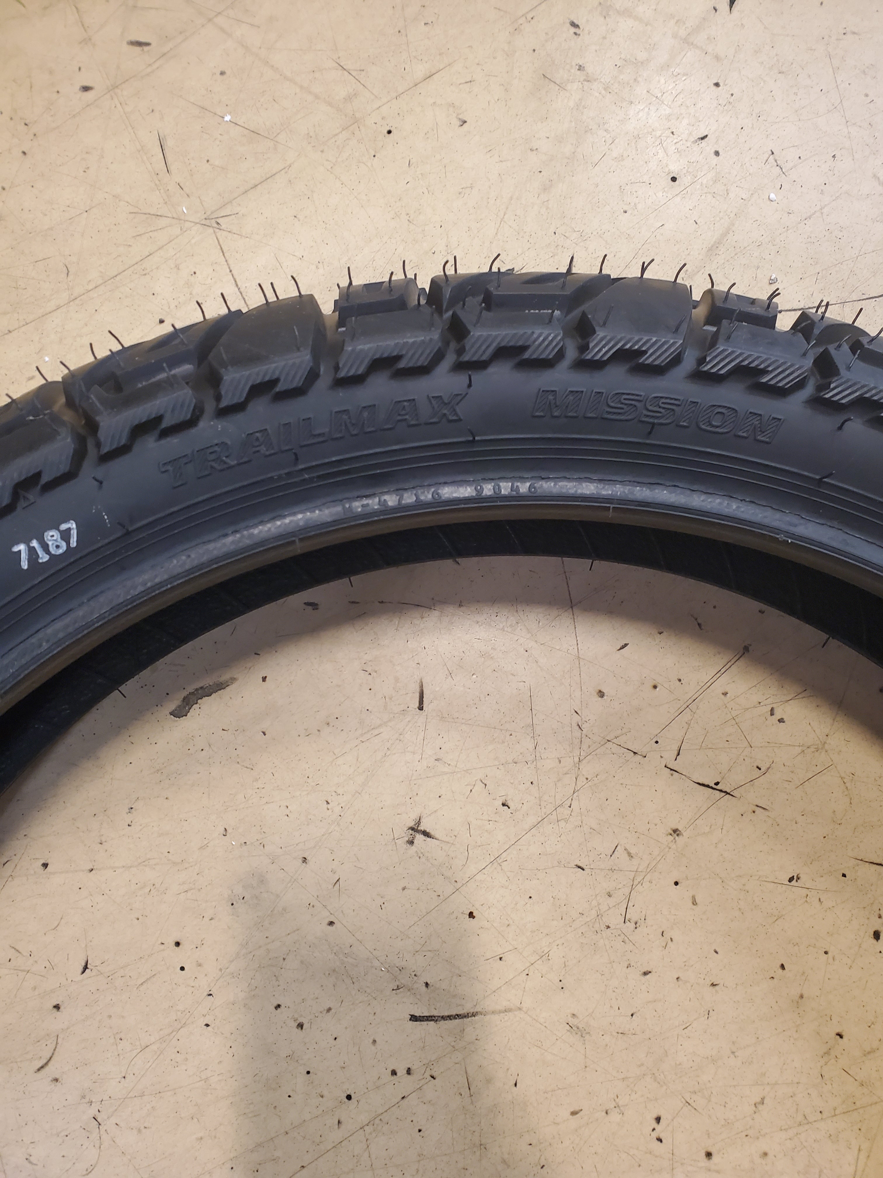 DUNLOP TRAILMAX MISSION BSW 120 70 19 60T FRONT MOTORCYCLE TIRE 45235870