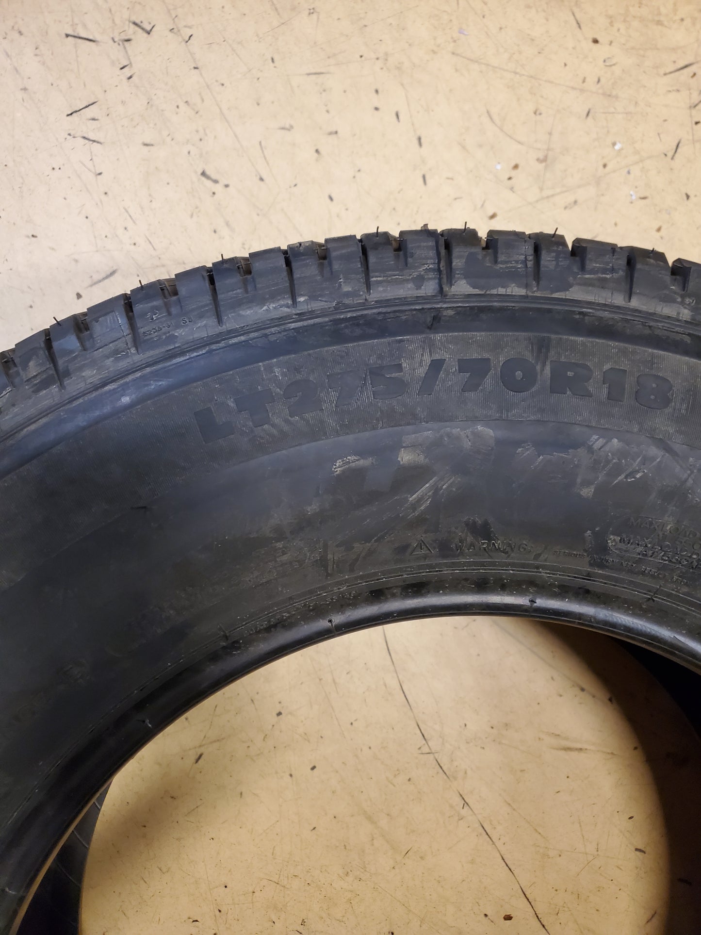 4 MICHELIN LTX A/T2 BSW LT 275 70 18 125/122S 10PLY ALL TERRAIN TIRE 32157
