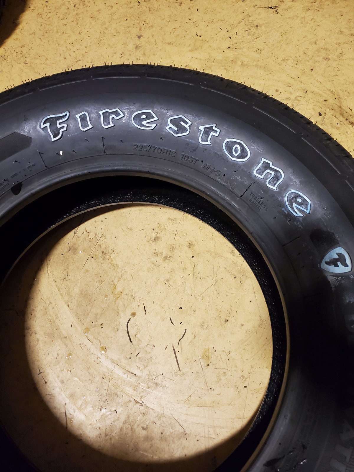 FIRESTONE DESTINATION LE3 OWL P 225 70 16 103T ALL SEASON TIRE 005335