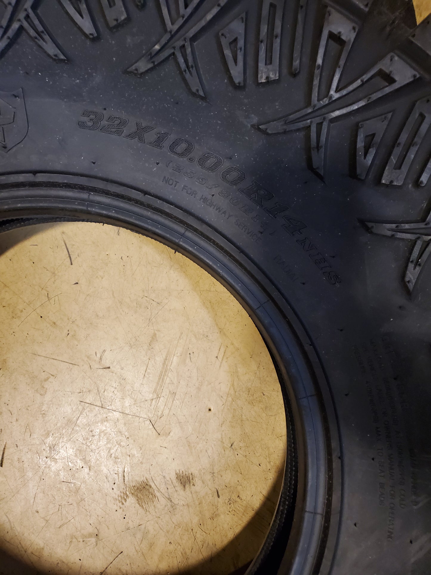 (KSL ONLY) 4 PRO ARMOR CRAWLER XG BSW 32 10 14 8PLY ATV/UTV TIRE T321014XG