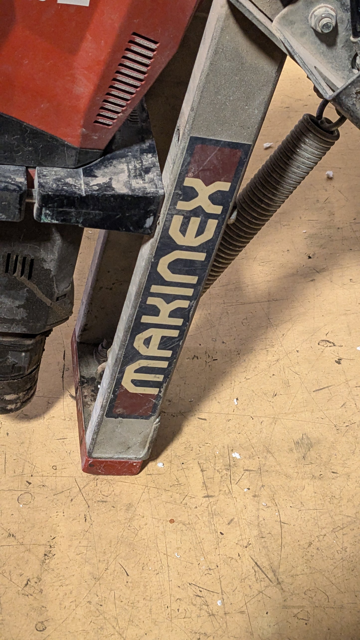 USED MAKINEX JACKHAMMER WITH HILTI TE 1000-AVR DEMOLITION HAMMER