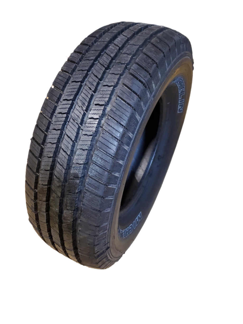 MICHELIN DEFENDER LTX OWL P 235 75 15 109T XL ALL SEASON TIRE 82806
